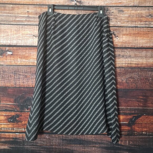 Talbots Silk Skirt Petites 14 P Lined Black White Chain Print - Picture 1 of 7